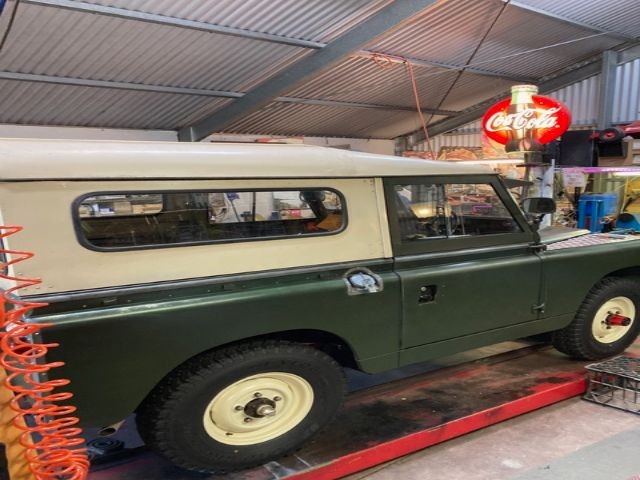1967 Land Rover Series 2A