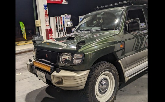 1997 Mitsubishi PAJERO SWB (4x4)