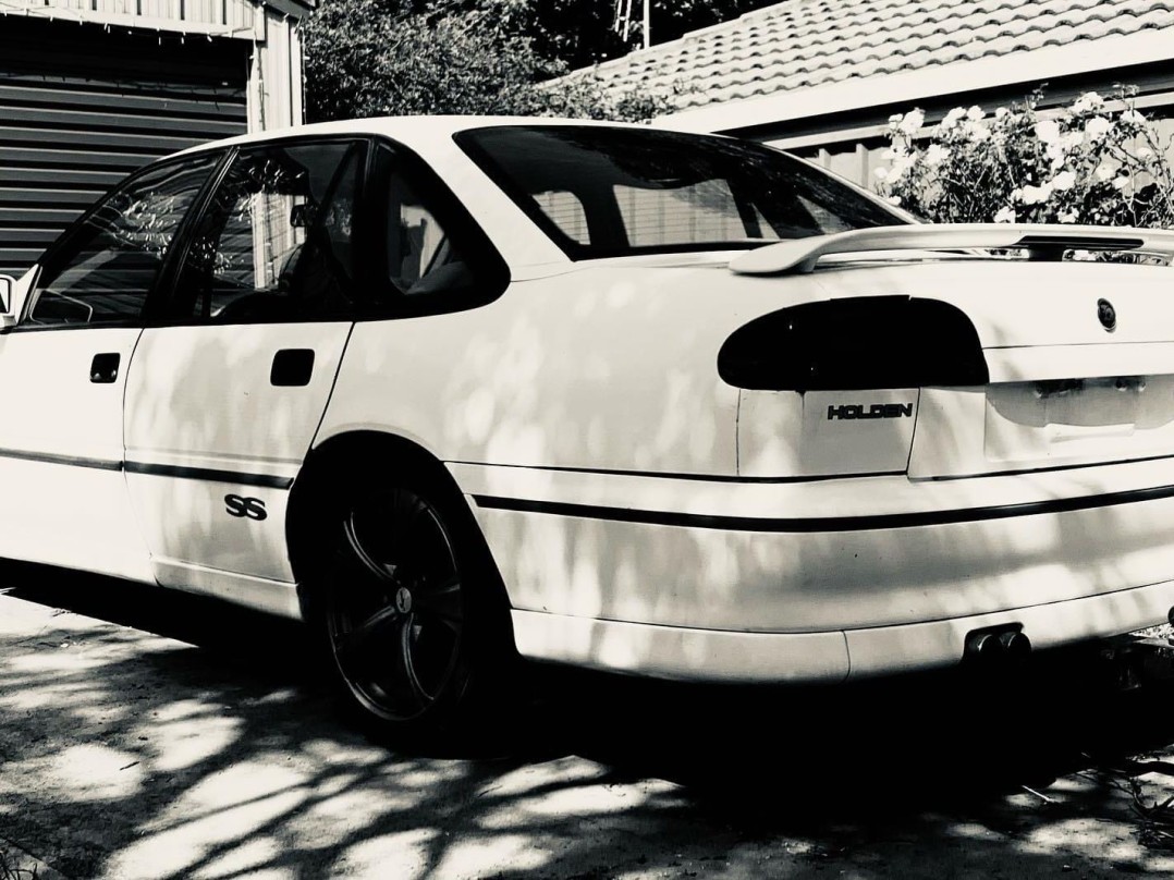 1994 Holden VR