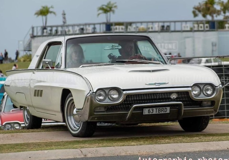 1963 Ford Thunderbird