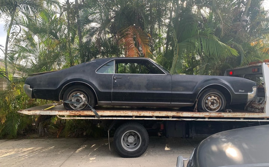 1966 Oldsmobile Toronado