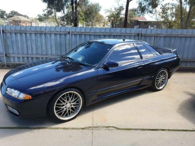 1990 Nissan SKYLINE