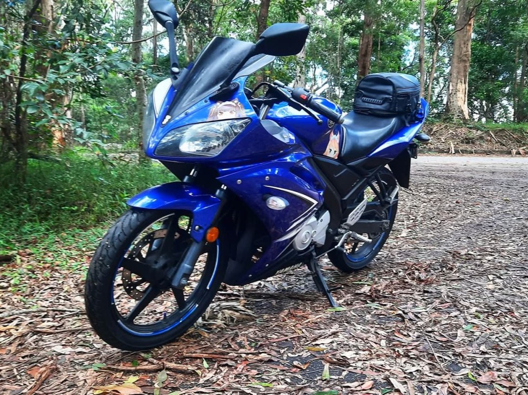 2011 Yamaha 149cc YZF-R15