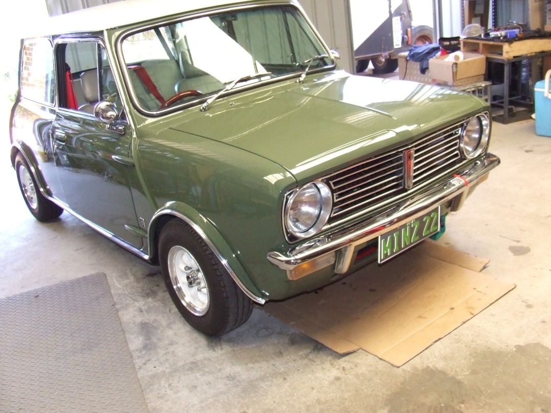 1972 Mini leyland
