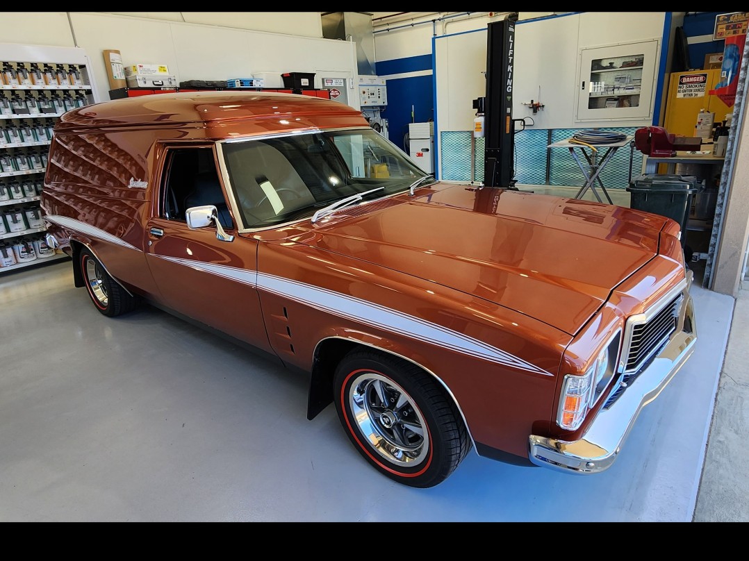 1976 Holden HJ Sandman Panelvan