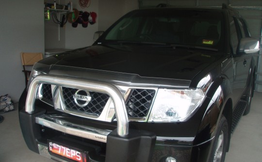 2009 Nissan PATHFINDER ST-L (4x4)