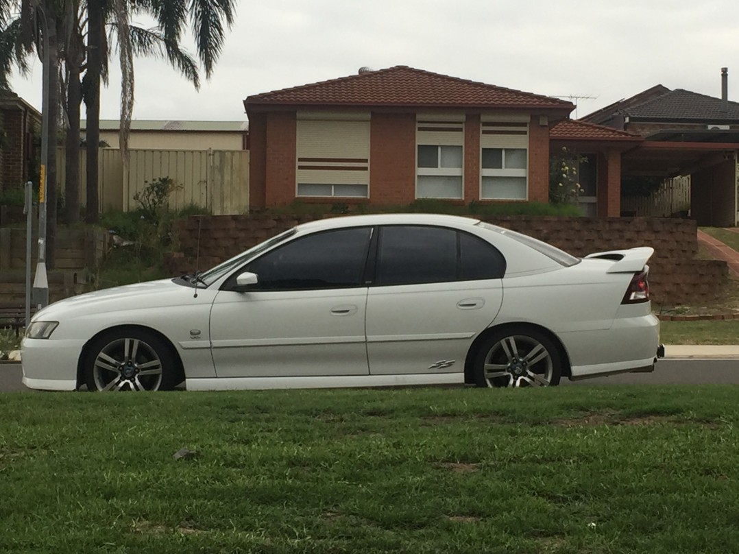 2003 Holden COMMODORE SS