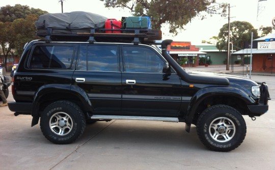 1997 Toyota LANDCRUISER (4x4)