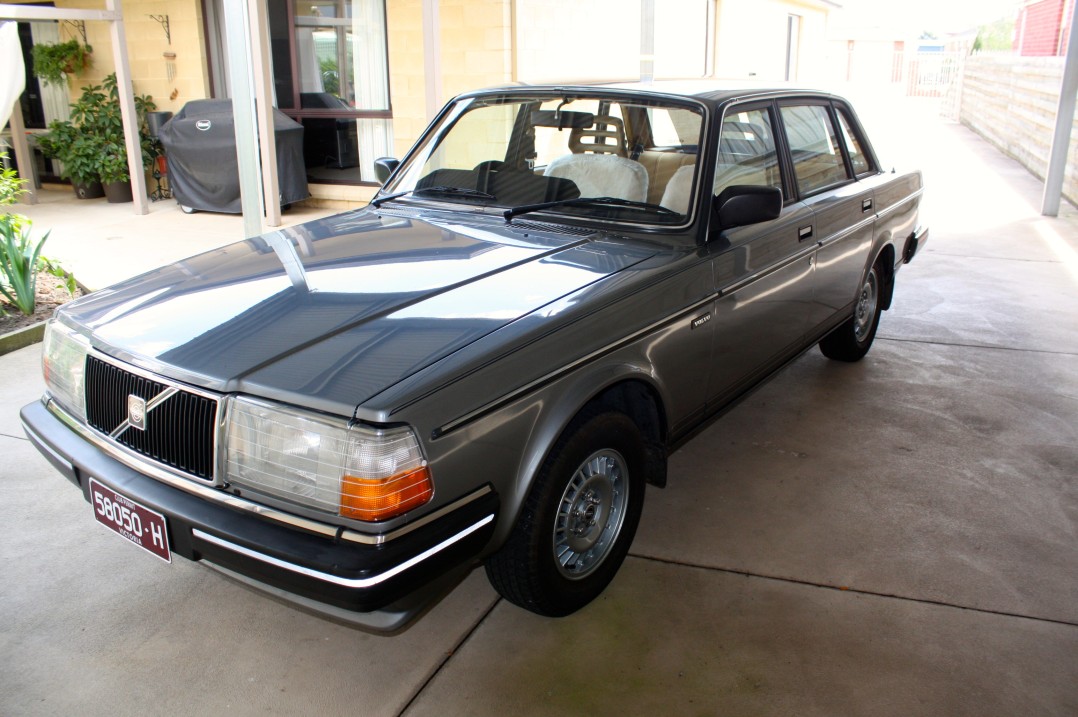 1988 Volvo 240GL