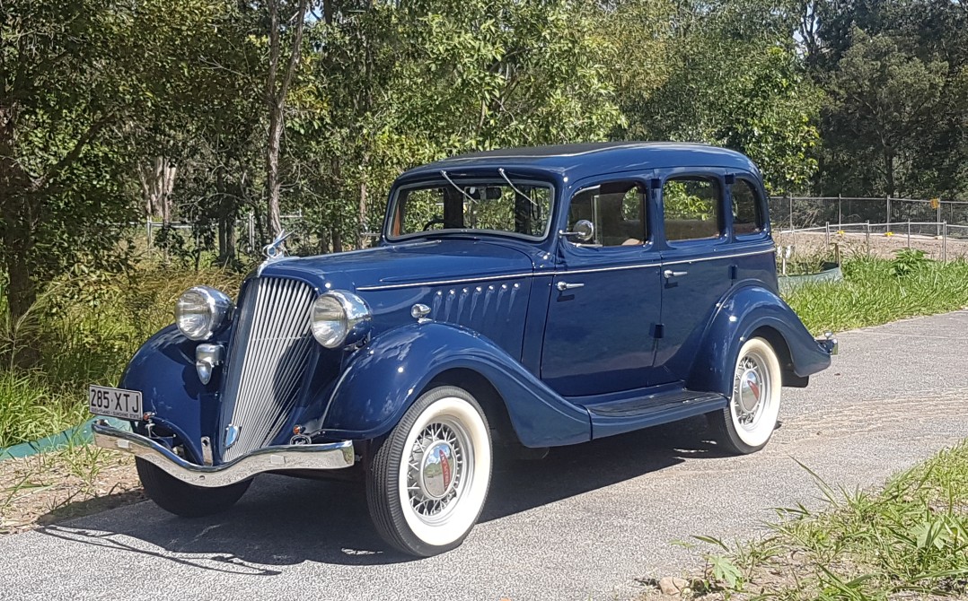 1935 Hudson Terraplane Sedan , fitted with Hudson electric dizzy, 1930s AWA radio , new chrome turn signal switch , 