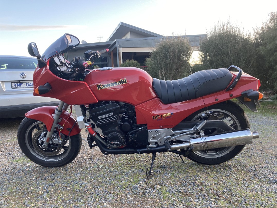 1984 Kawasaki GPZ900R