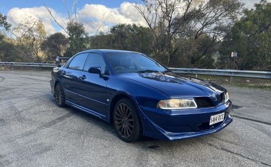 2001 Mitsubishi Magna