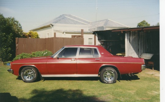 1975 Holden statsman capric