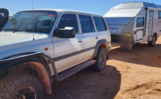 1996 Toyota LANDCRUISER (4x4)