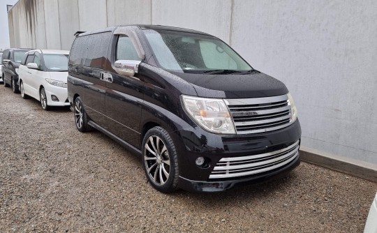 2004 Nissan ELGRAND