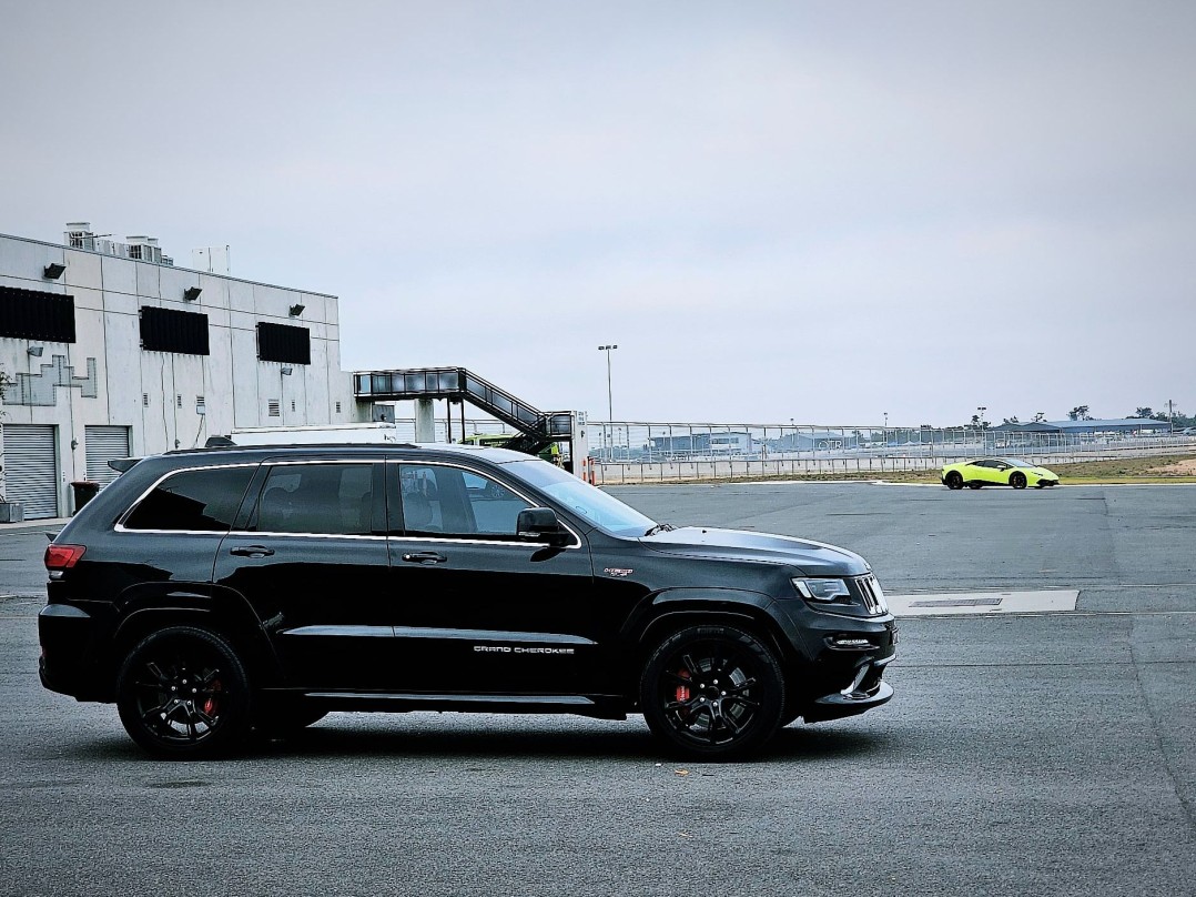 2015 Jeep GRAND CHEROKEE SRT 8