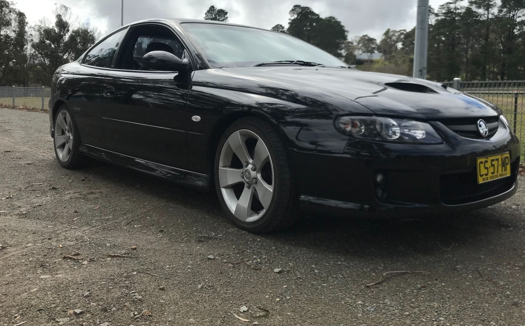 2005 Holden Monaro cv8