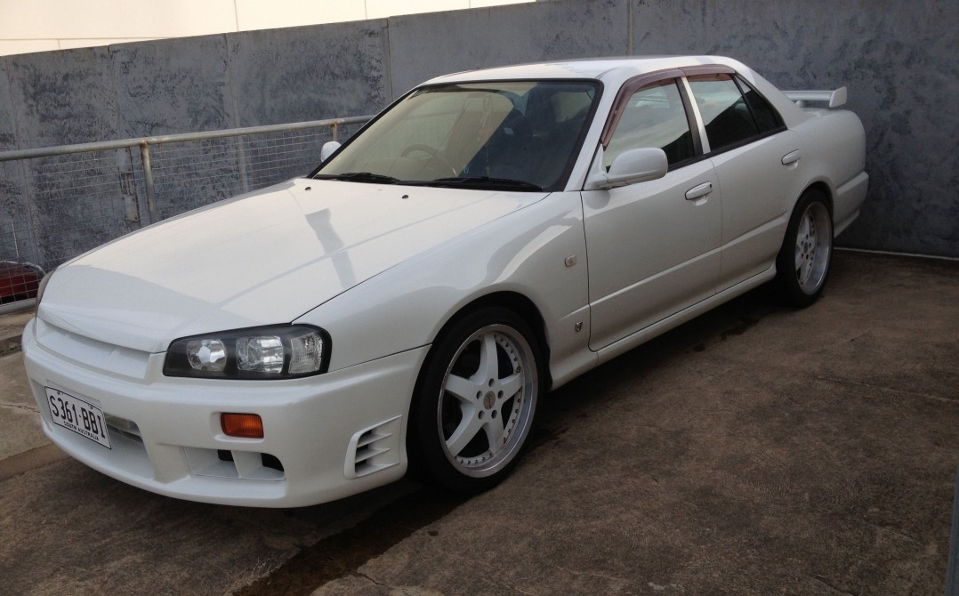 1998 Nissan SKYLINE