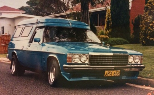 1976 Holden HX SANDMAN