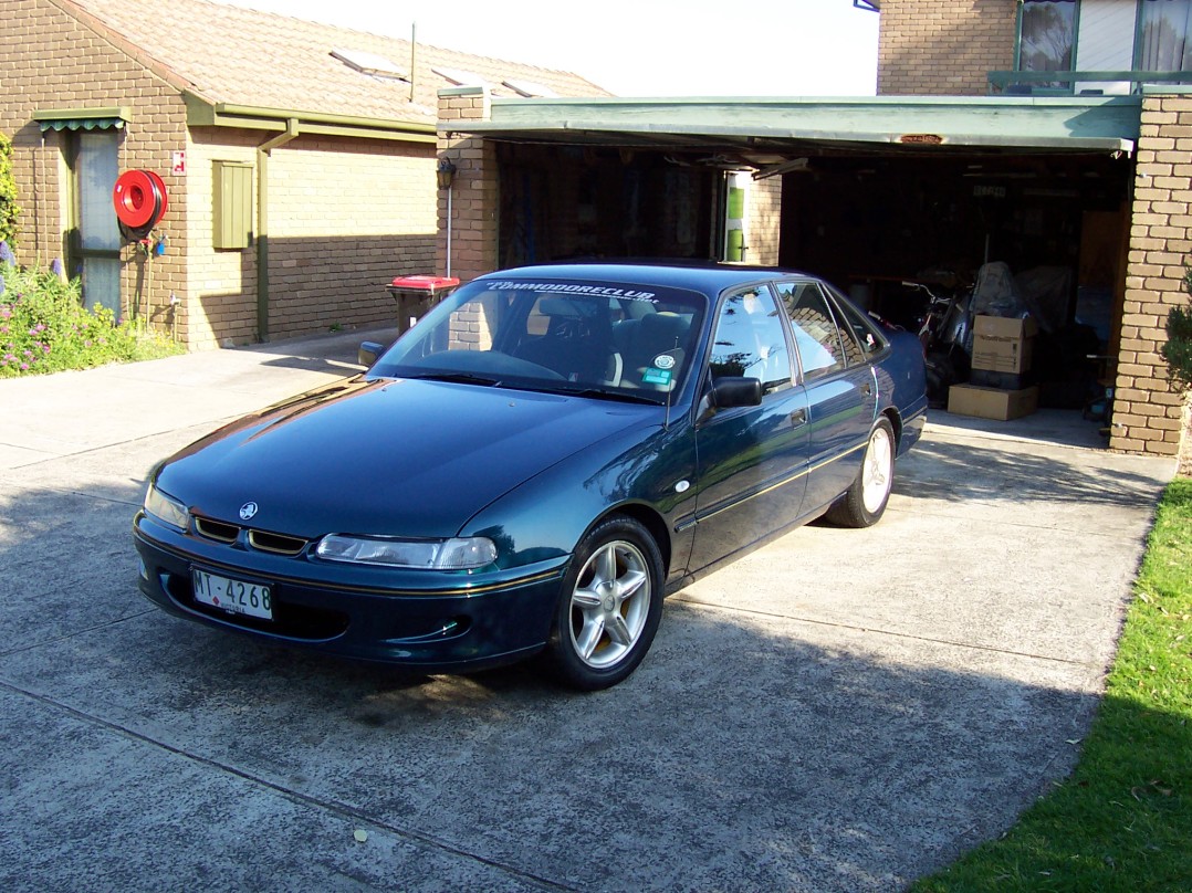1996 Holden VS COMMODORE