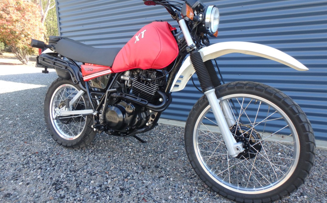 1982 Yamaha XT550
