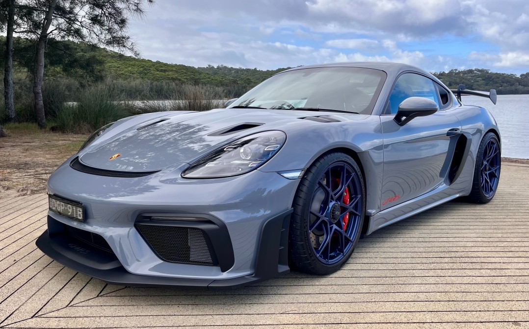 2024 Porsche 718 GT4 RS