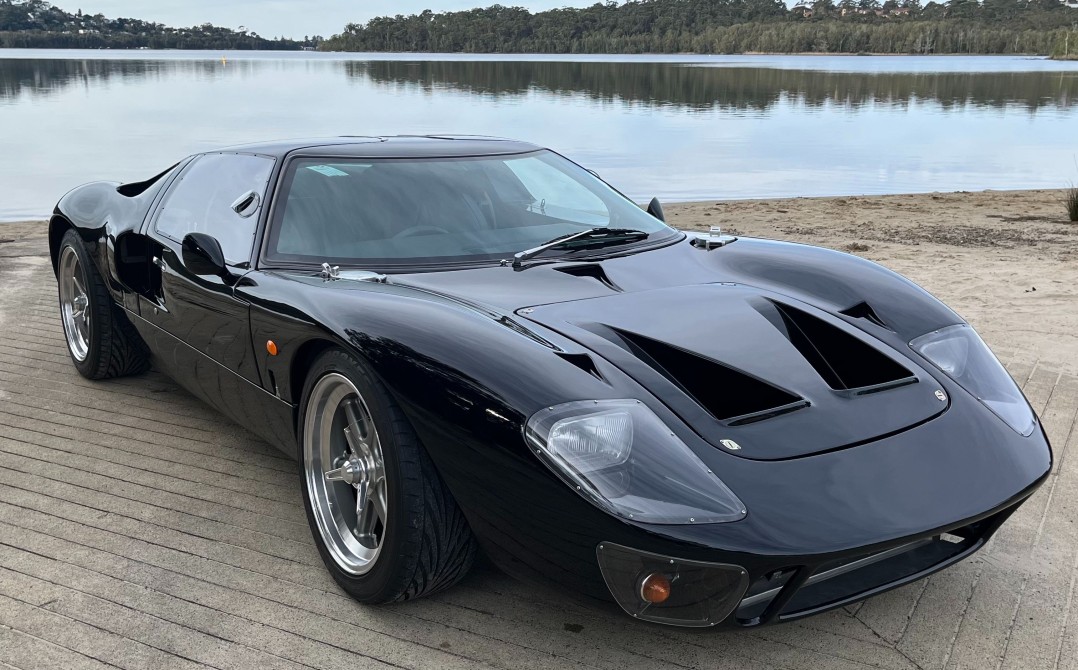 2011 Ford GT 40 Roaring Forties