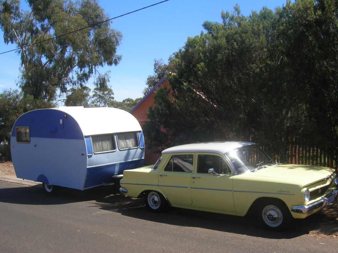 1958 Caravan Bondwood