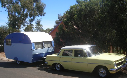 1958 Caravan Bondwood