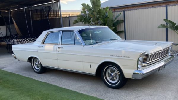 1965 Ford GALAXIE 500