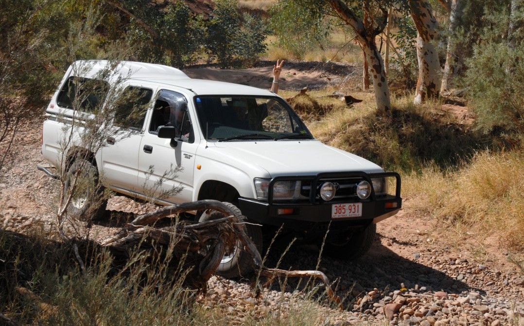 1998 Toyota HILUX (4x4)