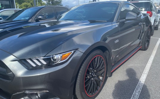 2016 Ford MUSTANG