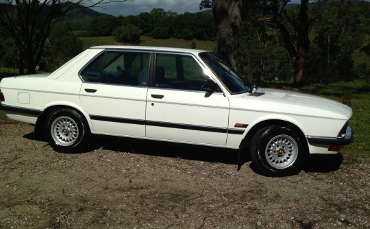 1985 BMW E28 528i