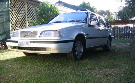 1994 Volvo 440 GLT