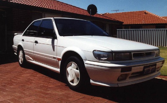 1990 Nissan Pintara TRX