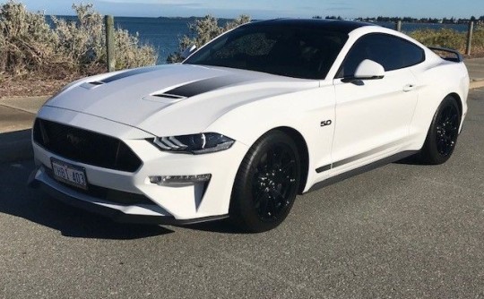 2020 Ford MUSTANG