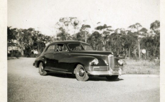 1947 Packard Clipper DeLuxe 8
