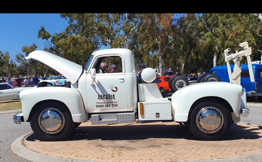 1949 Chevrolet TOW TRUCK