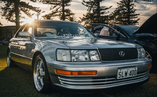 1991 Lexus LS400