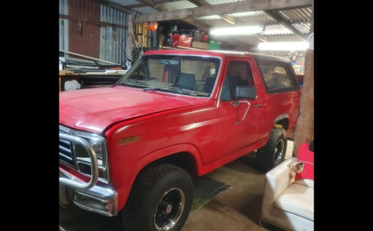 1985 Ford BRONCO (4X4)