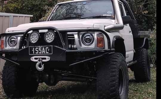 1997 Nissan PATROL (4x4)