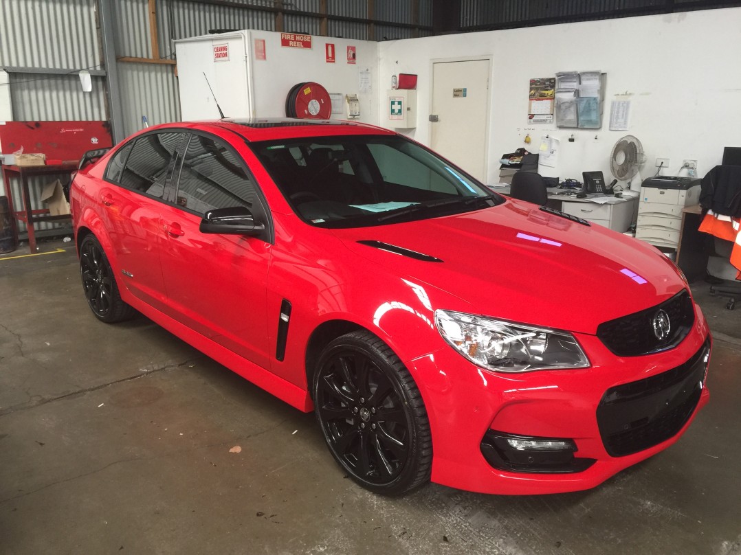 2016 Holden COMMODORE SS BLACK EDITION