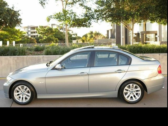 2003 BMW 320i EXECUTIVE
