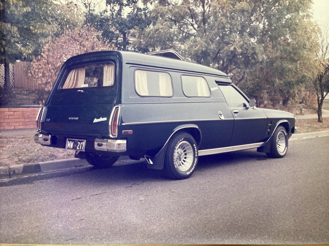 1976 Holden HJ Sandman Panel Van