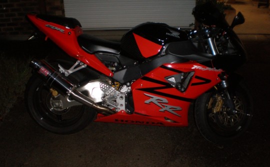 2003 Honda 954cc CBR900RR (FIREBLADE)