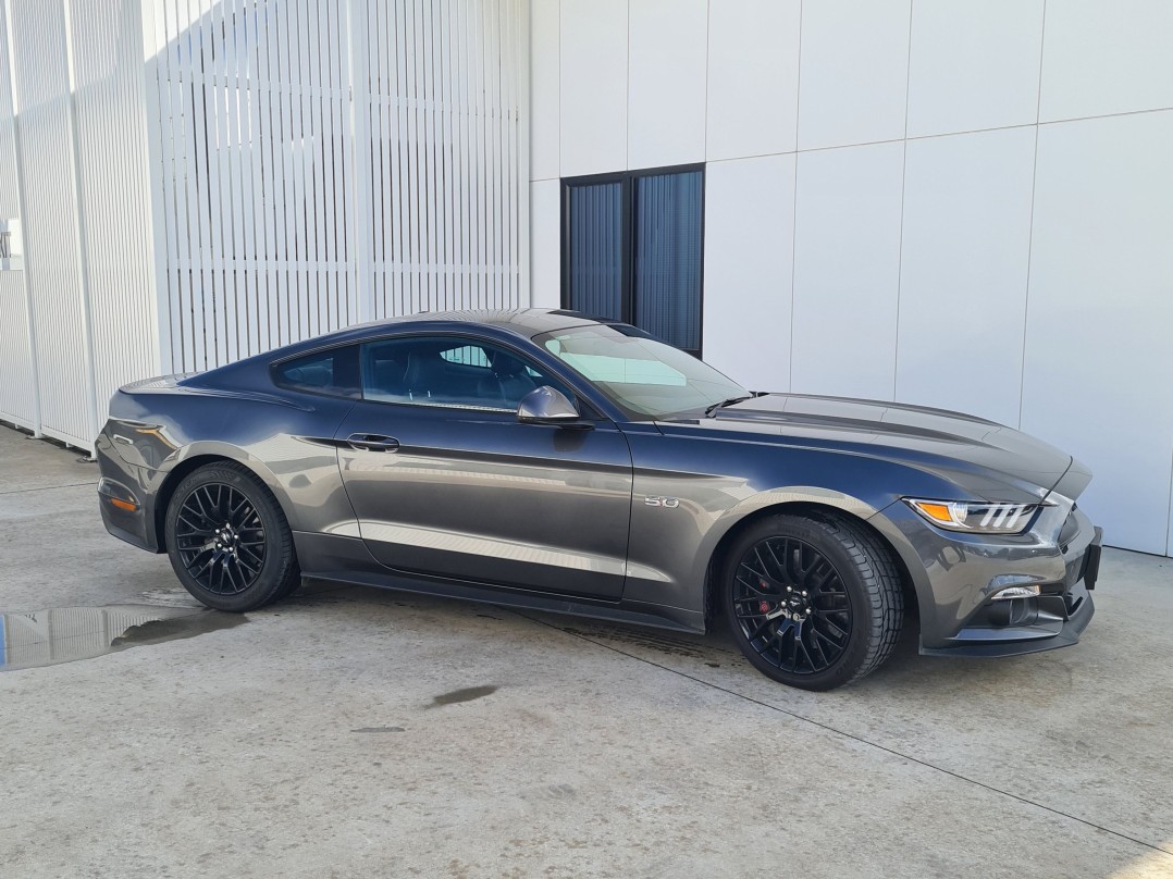 2017 Ford MUSTANG GT