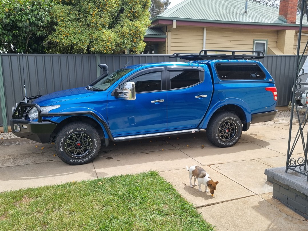 2018 Mitsubishi TRITON (4x4)