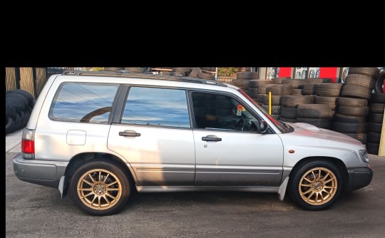 1999 Subaru GT Forester