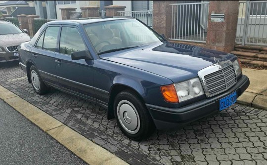 1986 Mercedes-Benz 300D