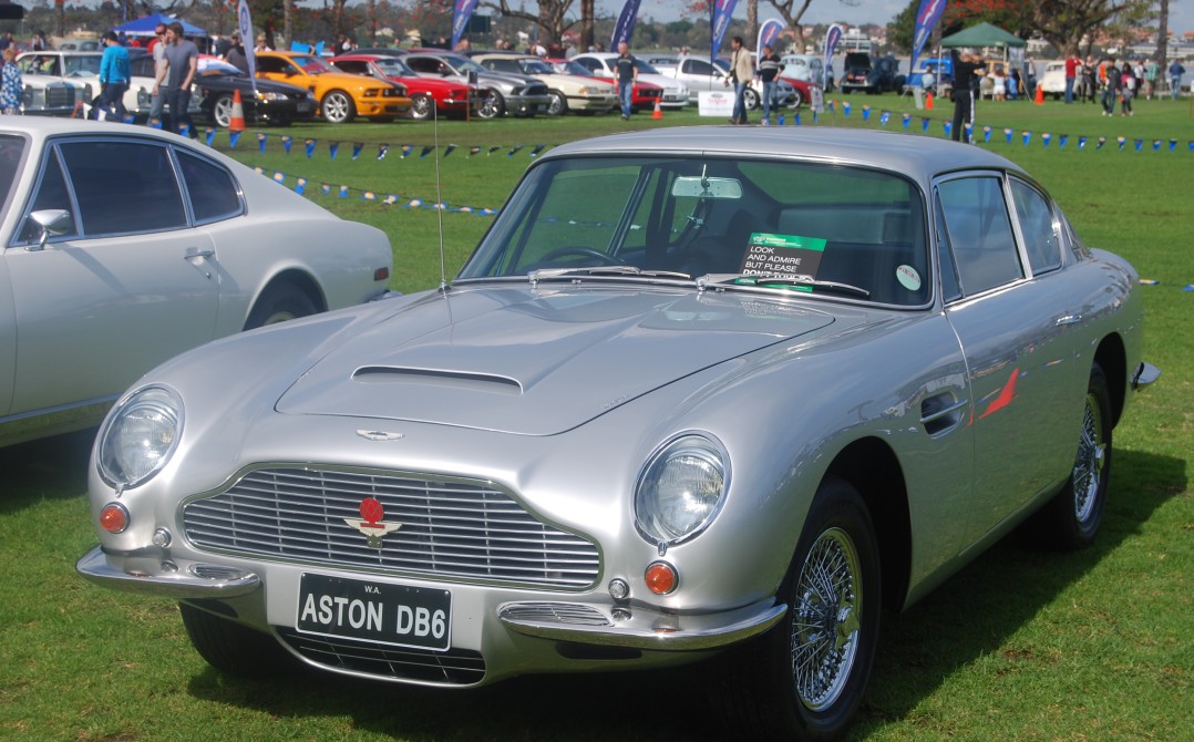 1969 Aston Martin DB6  Mk1
